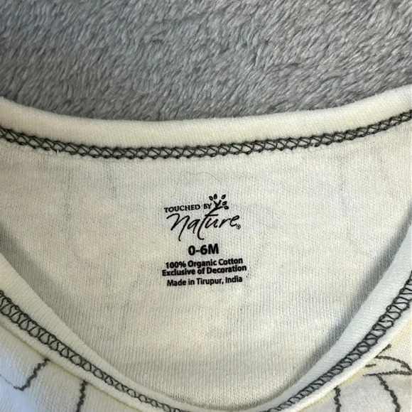 Touched by Nature - Organic cotton convertible  nightgown. Size 0-6 months - Picture 2 of 4